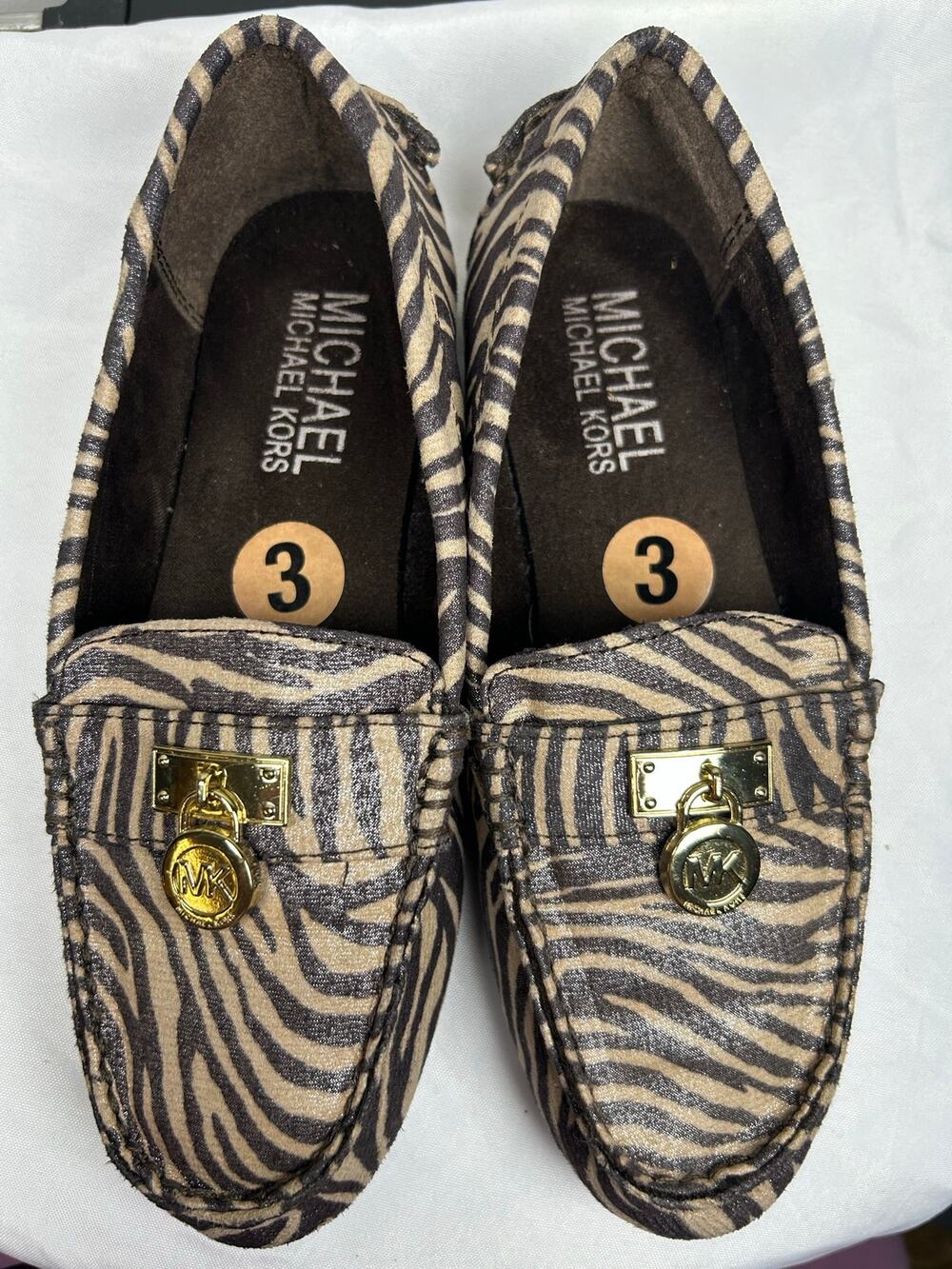 MICHAEL KORS - ZOEY SHOES women’s SIZE 3 GIRAFFE DESIGN BROWN